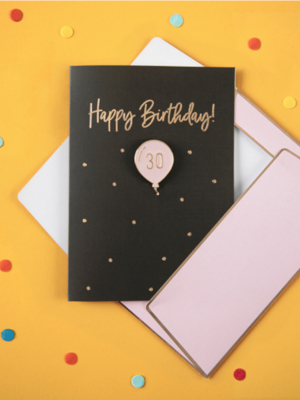 Kartiņa ar balona piespraudi - Happy Birthday 30!, melna, 10.5 x 14.8 cm