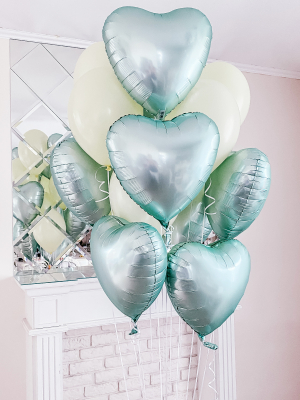9 satin hearts + 7 latex balloons with helium