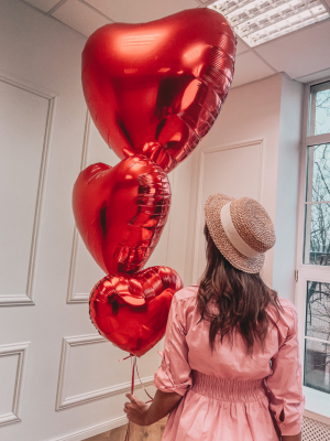 3 foil heart balloons with helium