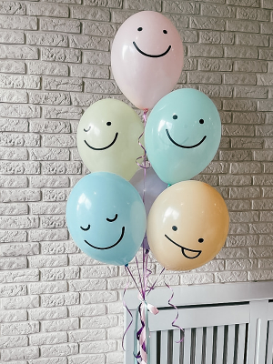 Hēlija balonu pušķis "6 Smaidiņi"